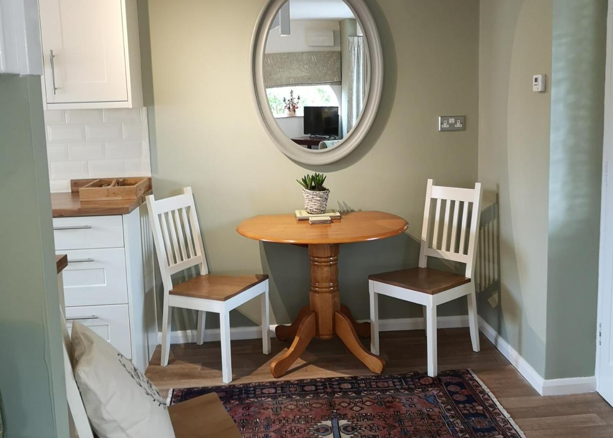 The Saddlery Holiday Cottage - Near Wolds And Coast North Thoresby Eksteriør billede