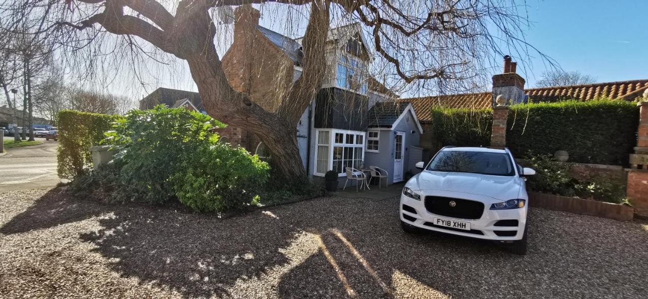 The Saddlery Holiday Cottage - Near Wolds And Coast North Thoresby Eksteriør billede